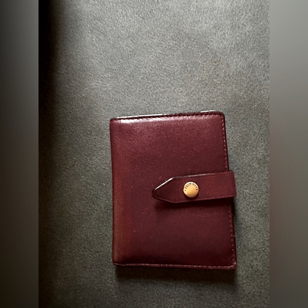 Rag & Bone card case. Beautiful leather.Snap tab.Multi areas for cards. Wine/tan